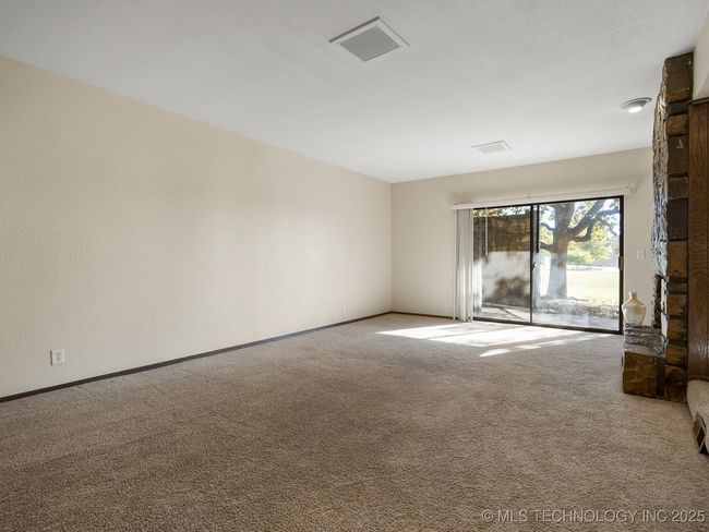 3 - 2806 E 84 Th St, Condo with 3 bedrooms, 3 bathrooms and null parking in Tulsa OK | Image 9