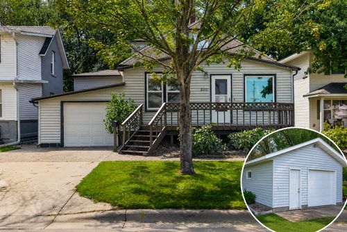 220 N Chestnut St, Belle Plaine, MN, 56011-1810 | Card Image