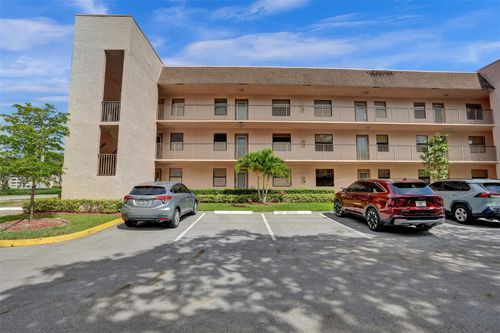 202-10434 Sunrise Lakes Blvd, Sunrise, FL, 33322-5956 | Card Image