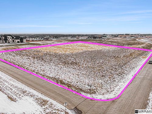 50 Provencal Cir, Yutan, NE, 68073-5080 | Card Image