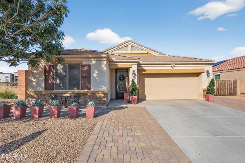 9456 W Georgia Ave, Glendale, AZ, 85305-3334 | Card Image