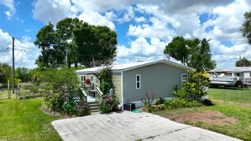 1102 Casey Ln, OKEECHOBEE, FL, 34974-0224 | Card Image