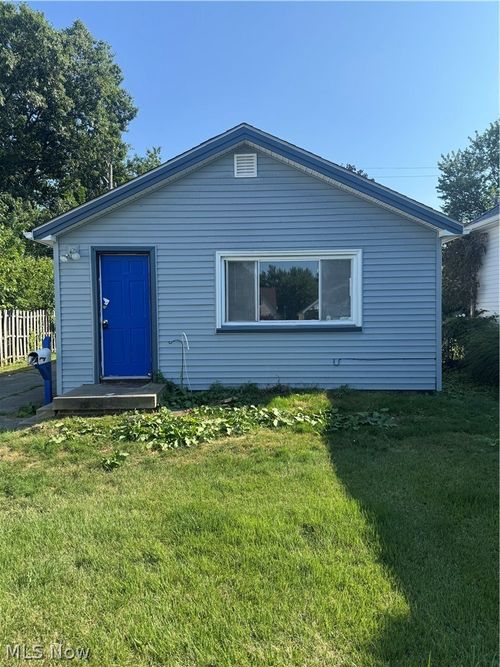 26530 Shoreview Ave, Euclid, OH, 44132-1464 | Card Image