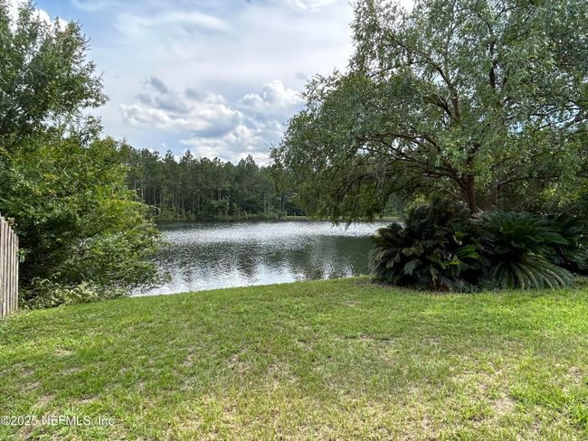 10258 Meadow Pointe Dr, House other with 4 bedrooms, 3 bathrooms and null parking in JACKSONVILLE FL | Image 10