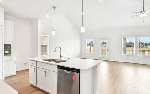 31104 De La Guerra, Huffman, TX, 77336 | Card Image