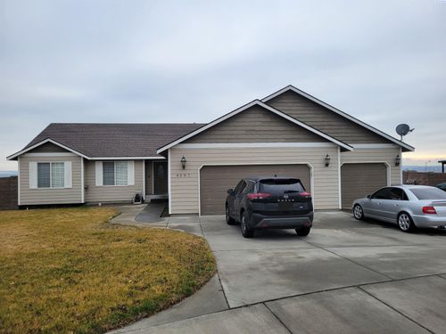 4507 Sedona Dr, Pasco, WA, 99301-8194 | Card Image
