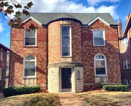 apt-1s-1035 Claytonia Ter, Richmond Heights, MO, 63117-1577 | Card Image