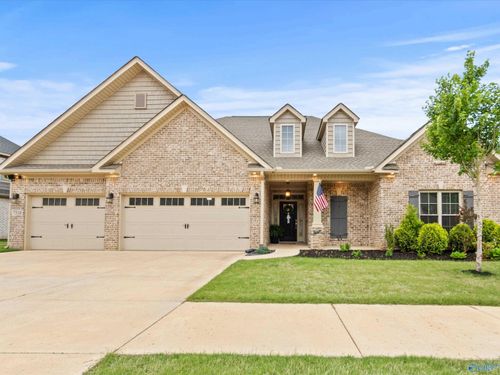 7519 Flint Crossing Cir Se, Owens Cross Roads, AL, 35763-8963 | Card Image