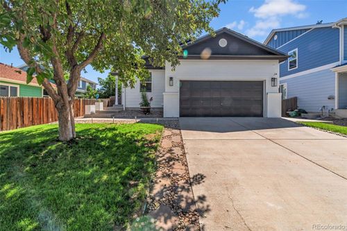 5564 Laredo St, Denver, CO, 80239-7016 | Card Image