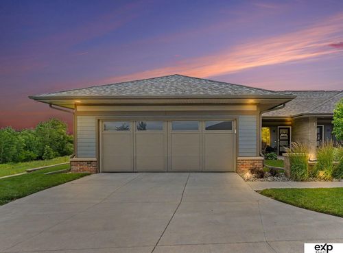 2b-6630 Juliet Ct, Lincoln, NE, 68521-6000 | Card Image