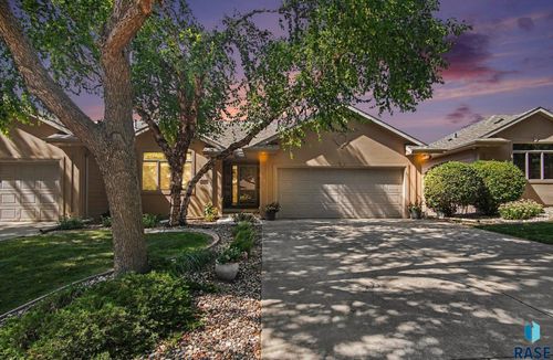 6517 S Killarney Ct, Sioux Falls, SD, 57108-3207 | Card Image