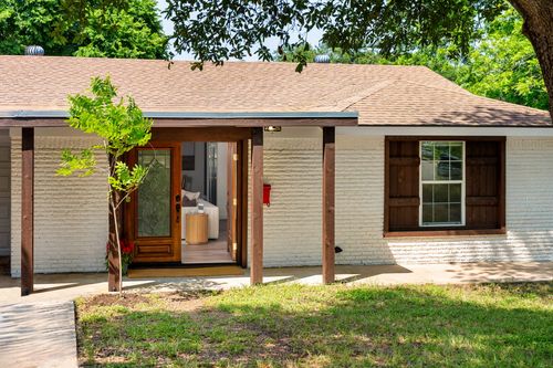 2403 Little John Ln, Austin, TX, 78704-5616 | Card Image