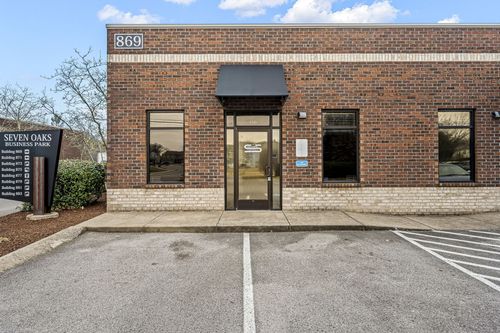 869 Seven Oaks Blvd, Smyrna, TN, 37167-6539 | Card Image