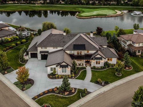 2075 W Three Lakes Dr, Meridian, ID, 83646-6456 | Card Image