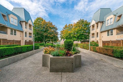 219-295 Schoolhouse St, Coquitlam, BC, V3K6X5 | Card Image