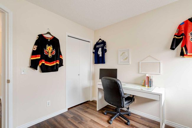 356 Prestwick Heights Se, House other with 4 bedrooms, 3 bathrooms and 2 parking in Calgary AB | Image 25