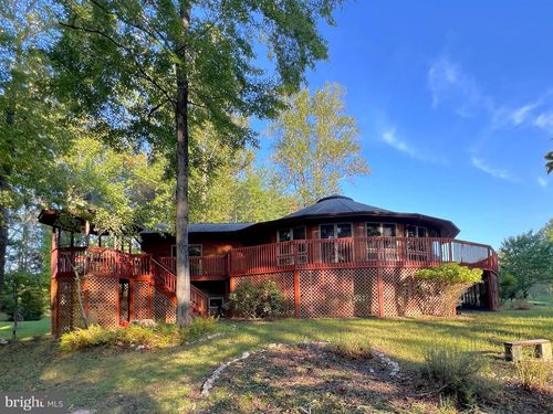 243 Aaron Mountain Rd, CASTLETON, VA, 22716-2825 | Card Image