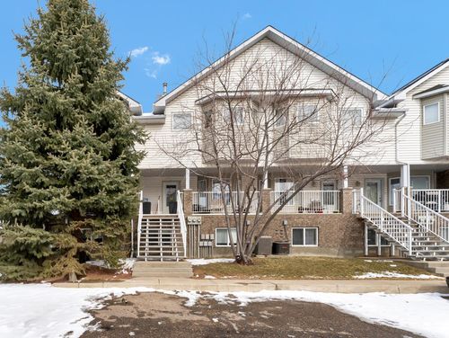 321 Washington Way Se, Medicine Hat, AB, T1A8T9 | Card Image