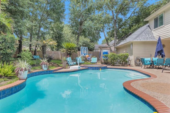 9311 Windrush Dr, House other with 4 bedrooms, 4 bathrooms and 2 parking in Spring TX | Image 39
