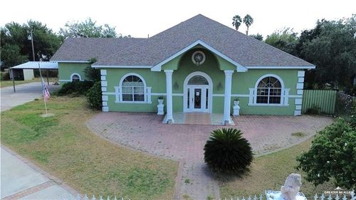 1308 Donna Plaza Cir S, Donna, TX, 78537-6504 | Card Image