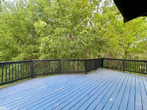 1305 & 1308 Holiday Lane, Brooklyn, IA, 52211 | Card Image