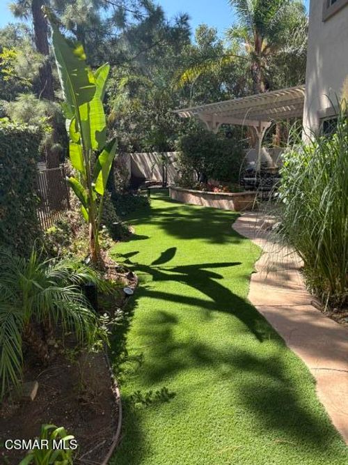 1168 Pan Ct, Newbury Park, CA, 91320-3577 | Card Image