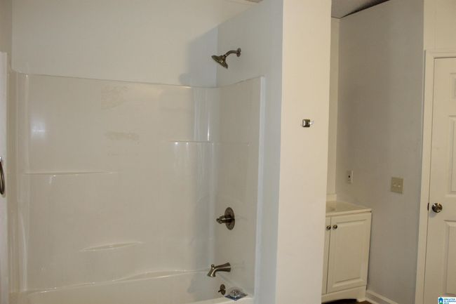 220 Crestview Dr, House other with 3 bedrooms, 2 bathrooms and null parking in SPRINGVILLE AL | Image 22