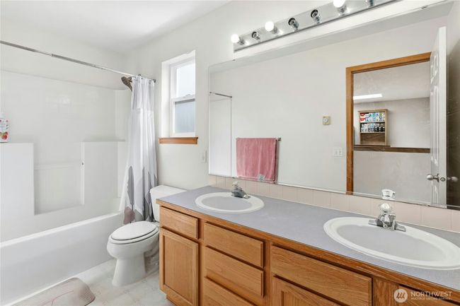 9 166 Th Pl Se, House other with 4 bedrooms, 3 bathrooms and 2 parking in Bothell WA | Image 18