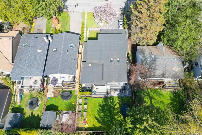 1449 Chamberlain Drive, House other with 9 bedrooms, 6 bathrooms and 4 parking in North Vancouver BC | Image 29