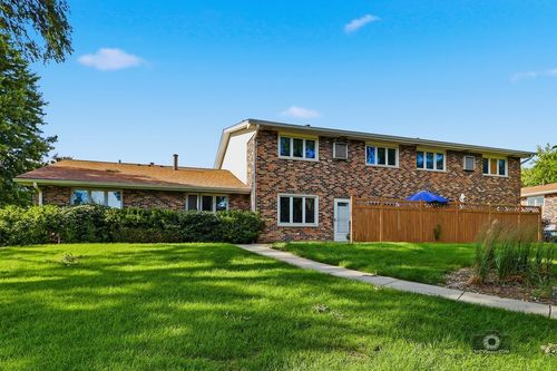 2c-1905 Rosewood Ct, Darien, IL, 60561-4389 | Card Image