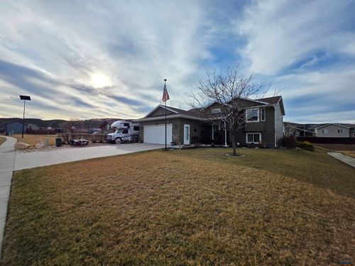 7983 Steamboat Rd, Summerset, SD, 57769-3205 | Card Image