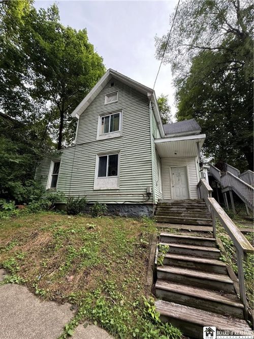 438 Winsor St, Jamestown, NY, 14701-3661 | Card Image