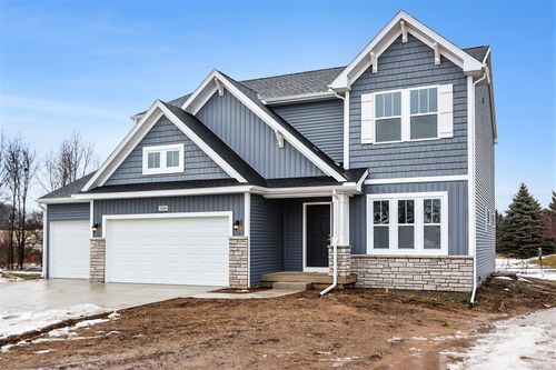 5589 Paxton Ct, Portage, MI, 49024-8531 | Card Image