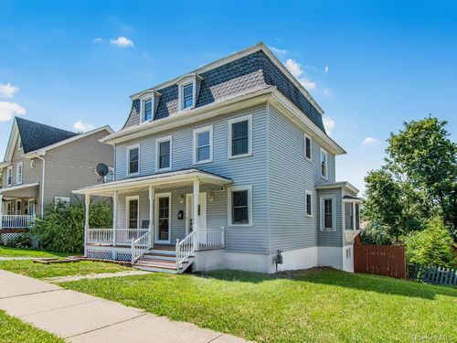 20 Prospect Ave, Goshen, NY, 10924-1912 | Card Image