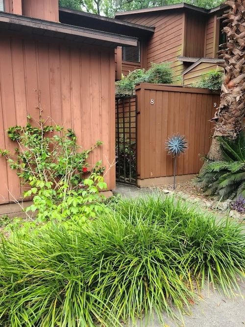 apt-b8-900 Sw 62nd Blvd, GAINESVILLE, FL, 32607-3816 | Card Image