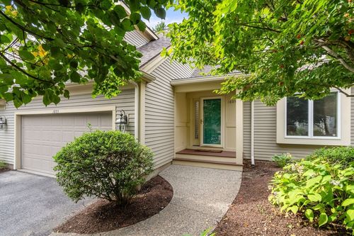 1605-1605 Wisteria Way, Wayland, MA, 01778-2854 | Card Image