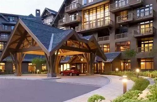 402-3-86-7412 Mountain Rd, Stowe, VT, 05672-5179 | Card Image