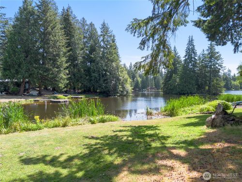 550 E Lakeshore Dr W, Shelton, WA, 98584-7921 | Card Image