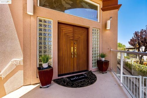 630 Discovery Bay Blvd, Discovery Bay, CA, 94505-9457 | Card Image