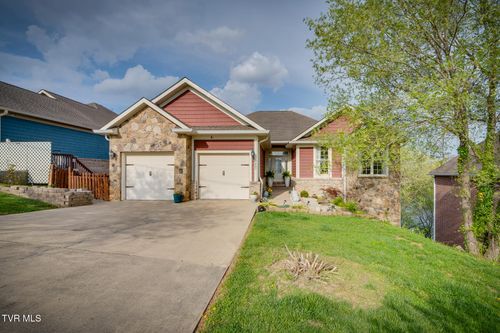 3657 Crest Rd, Kingsport, TN, 37664-4013 | Card Image