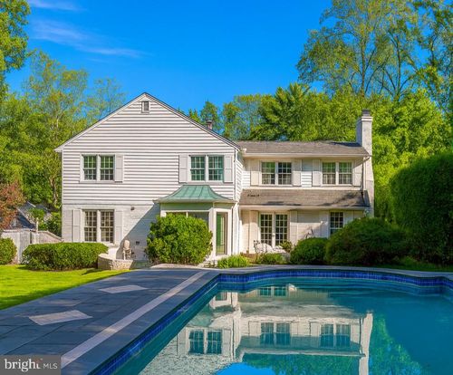 8801 Lynnhurst Dr, FAIRFAX, VA, 22031-3224 | Card Image