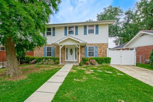 3220 Metairie Ct, Metairie, LA, 70002-5018 | Card Image