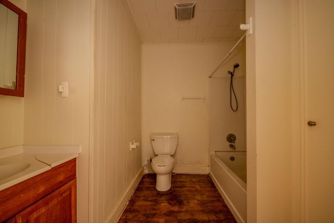 1005 Center St, House other with 3 bedrooms, 2 bathrooms and null parking in Wharton TX | Image 34