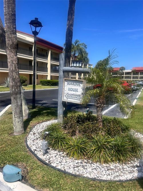 304-868 Bayway Blvd, CLEARWATER BEACH, FL, 33767-2637 | Card Image