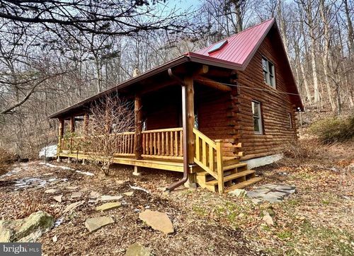 112 Sandy Hill Rd, BOYERTOWN, PA, 19512-8158 | Card Image