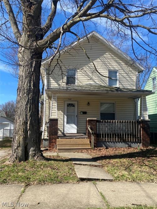 748 Merton Avenue, Akron, OH, 44306 | Card Image