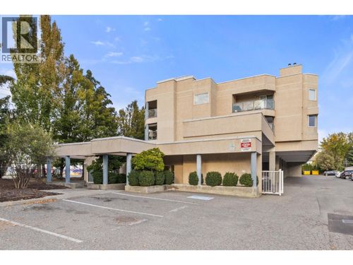 305-3115 De Montreuil Crt, Kelowna, BC, V1W3W1 | Card Image