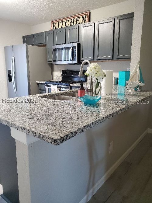 407 Lake Park Way, Okatie, SC, 29909-6080 | Card Image