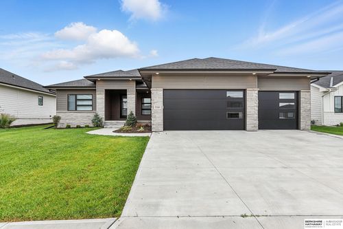 5508 N 208th St, Elkhorn, NE, 68022-5345 | Card Image