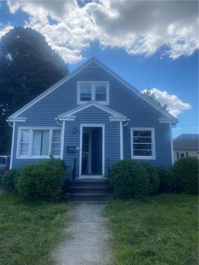 291 Farmington Avenue, House other with 4 bedrooms, 1 bathrooms and 3 parking in Cranston RI | Image 1